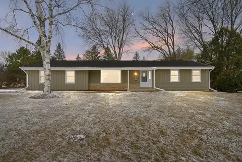 Sunnyside, MEQUON, WI 53092