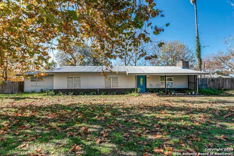 Oakhaven, PLEASANTON, TX 78064