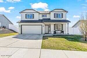 Luna, MOXEE, WA 98936