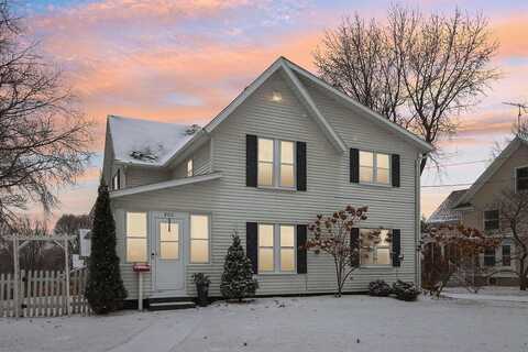 College, LAKE MILLS, WI 53551