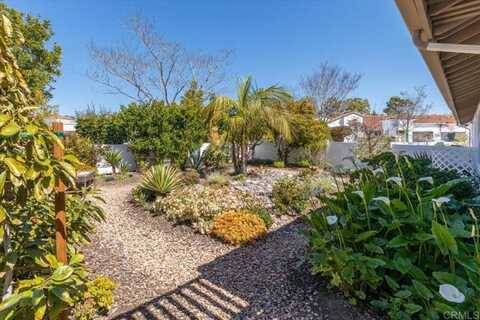 Collinos, OCEANSIDE, CA 92056