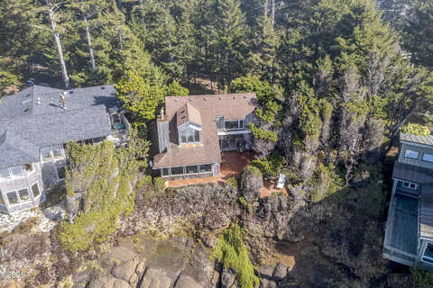 Overlook, DEPOE BAY, OR 97341