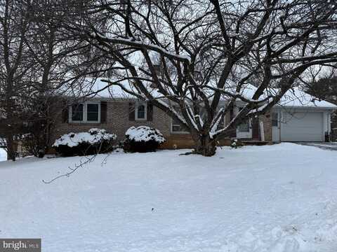 Hickory, CHAMBERSBURG, PA 17202