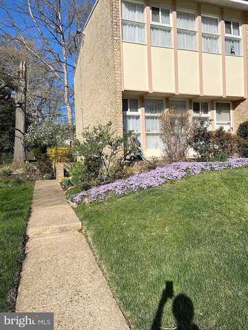 Briarwood, ANNANDALE, VA 22003