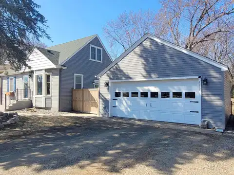 White Bear, SAINT PAUL, MN 55110