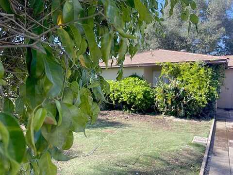 11Th, ESCONDIDO, CA 92025