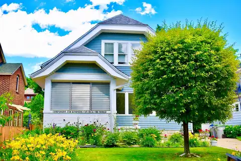 Murray, MILWAUKEE, WI 53211