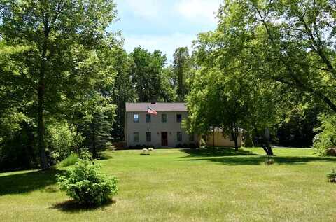 Oak Forest, SUAMICO, WI 54313