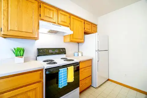 Dorchester, MADISON, WI 53719