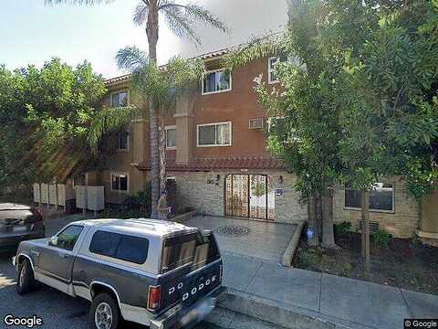 Altura, LA CRESCENTA, CA 91214