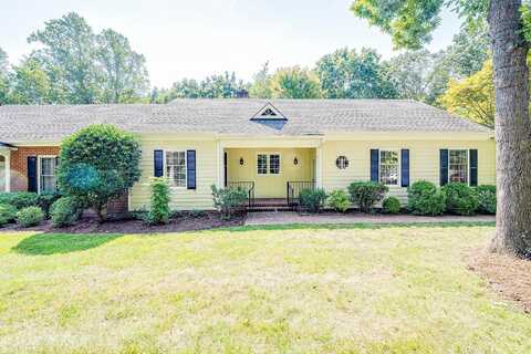 Molly Stark, LYNCHBURG, VA 24503
