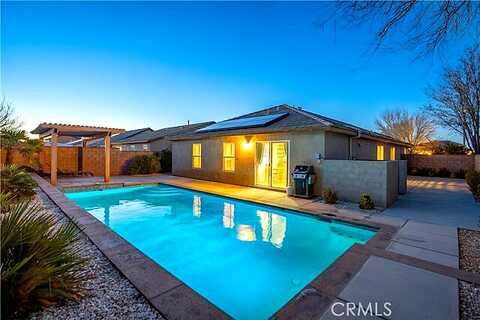 Newgrove, LANCASTER, CA 93535