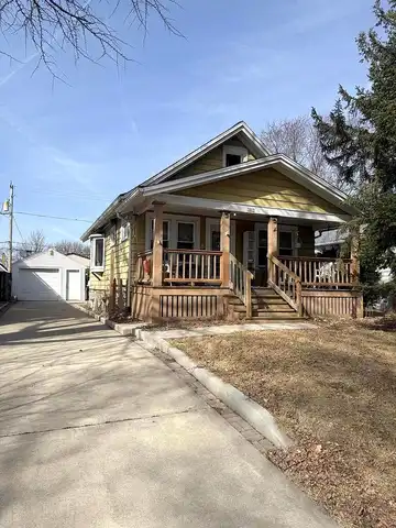 72Nd, MILWAUKEE, WI 53210