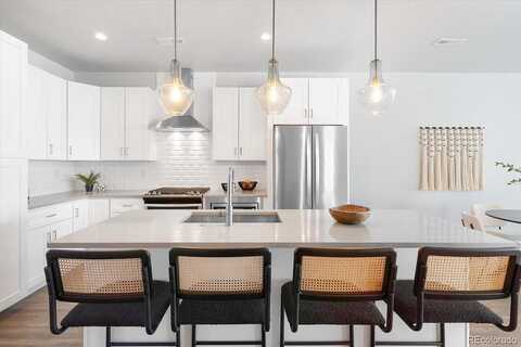 Delaware, ENGLEWOOD, CO 80110