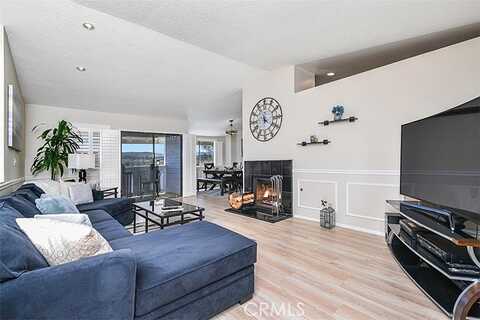 Thousand Oaks, AGOURA HILLS, CA 91301