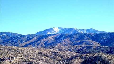 195Th, LLANO, CA 93544