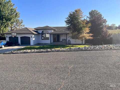 18Th, CLARKSTON, WA 99403