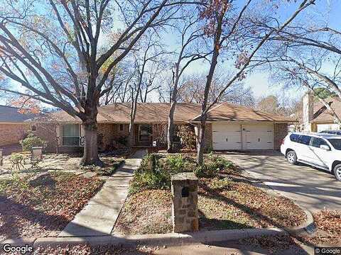 English Chase, ARLINGTON, TX 76016