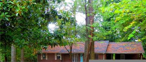 Gwendon, DECATUR, GA 30034