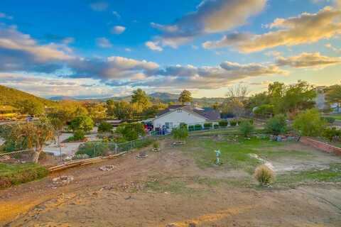 Ysidro, RAMONA, CA 92065