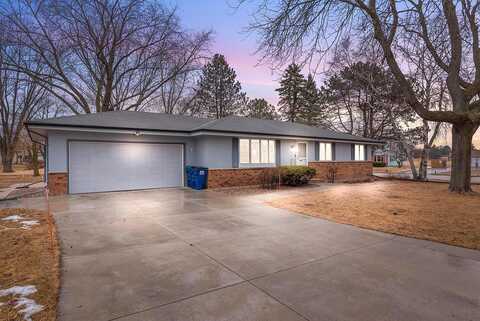 Manor, FREDONIA, WI 53021