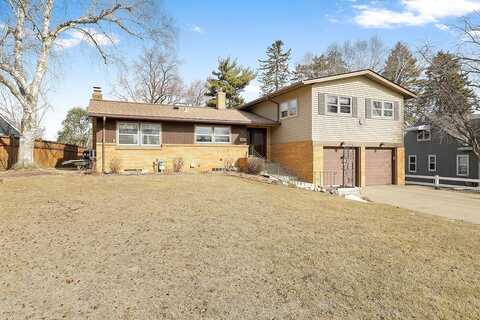Isalona, SOUTH SAINT PAUL, MN 55075