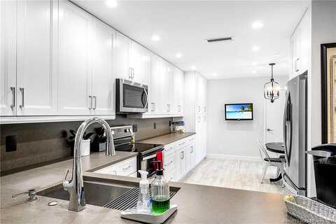 Foxpoint, PALM CITY, FL 34990