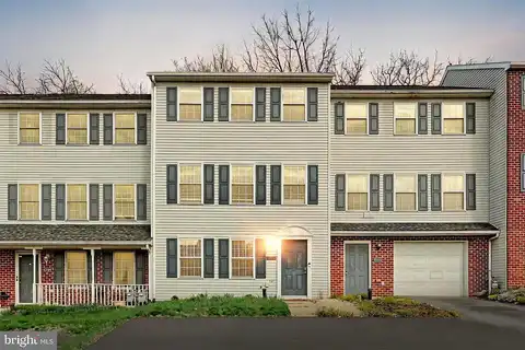 Point, YORK, PA 17406