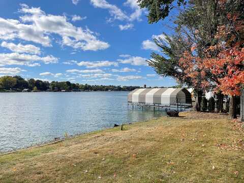 Fagerness Point, WAYZATA, MN 55391
