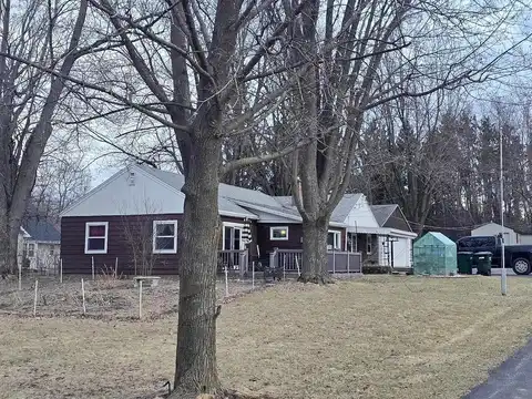 Pershing, NEW LONDON, WI 54961