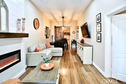 Newhope, FOUNTAIN VALLEY, CA 92708