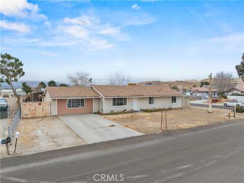 Queensglen, PALMDALE, CA 93591