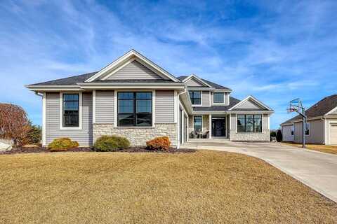 Rosewood, OCONOMOWOC, WI 53066