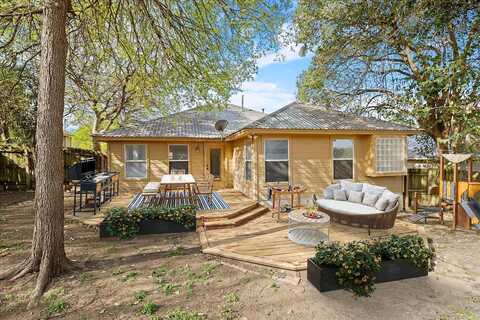 Dolly, SAN MARCOS, TX 78666