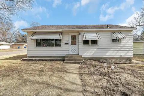 8Th, SAINT CLOUD, MN 56304