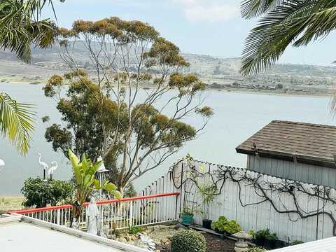 Via Tapia, SPRING VALLEY, CA 91977