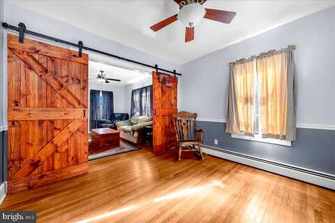 Hanover, POTTSTOWN, PA 19464