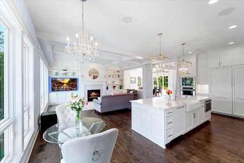 Woodland Hill, HAMEL, MN 55340