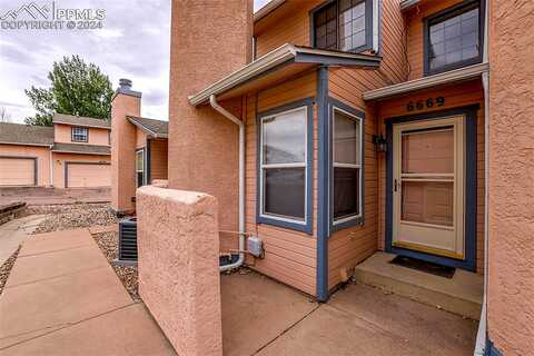 Bobtail, COLORADO SPRINGS, CO 80911