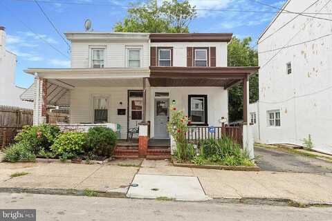 Moore, NORRISTOWN, PA 19401