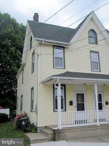 9Th, QUAKERTOWN, PA 18951