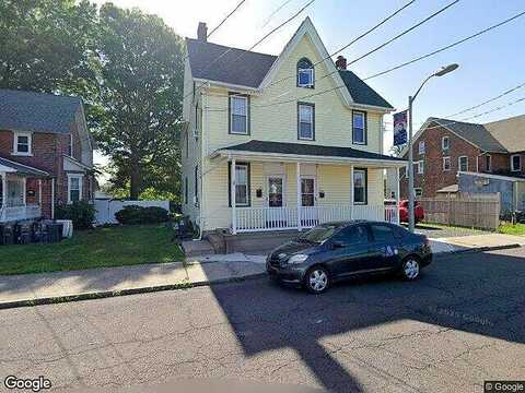 9Th, QUAKERTOWN, PA 18951