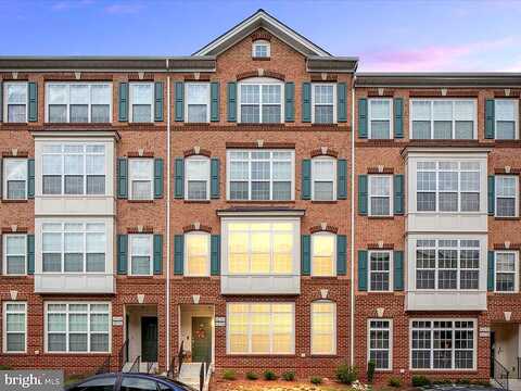 Cardinal Trace, BRAMBLETON, VA 20148