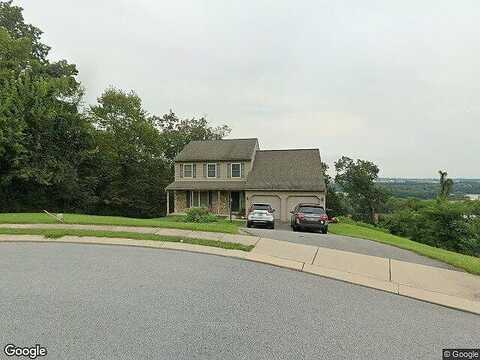 Burberry, MOUNT WOLF, PA 17347