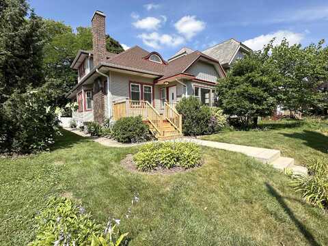 55Th, MILWAUKEE, WI 53208