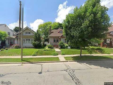 55Th, MILWAUKEE, WI 53208