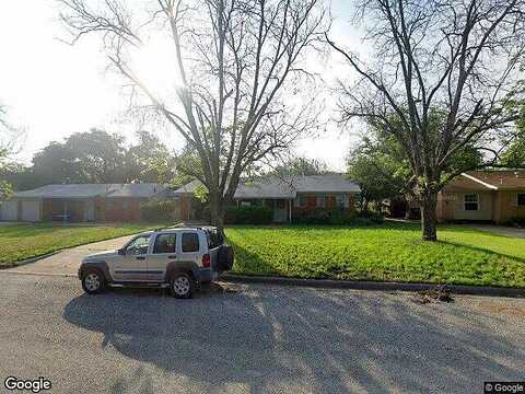 Pine, BRADY, TX 76825