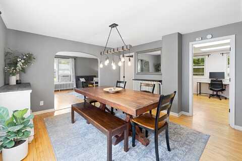 Clarence, SAINT PAUL, MN 55109