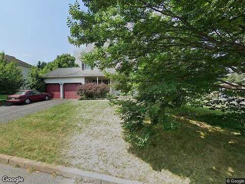 Deer Path, EASTON, PA 18040