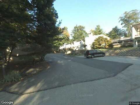 Oxley, NEWTOWN SQUARE, PA 19073